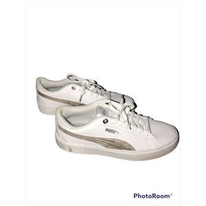 puma white with red stripe